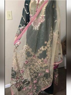 3 PC Dark Green Embroidered Pakistani Formal Party Wear